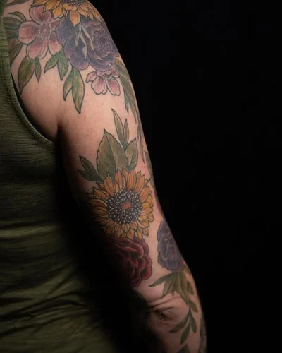 Anna Clarke tattoo 030