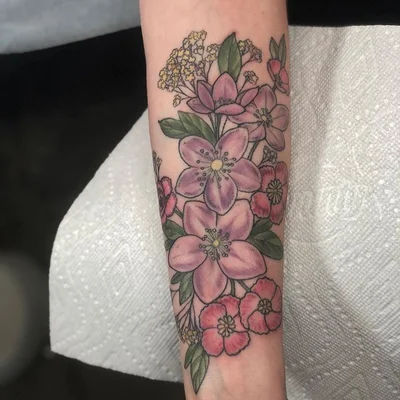 Anna Clarke tattoo 045