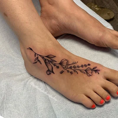 Bethany Lackey tattoo 041