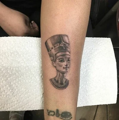 Brenda tattoo 011