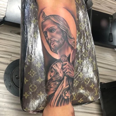 Chris B tattoo 009