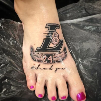 Chris B tattoo 011