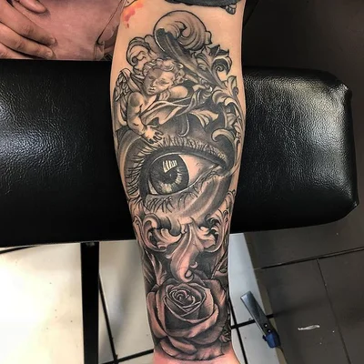 Chris B tattoo 040