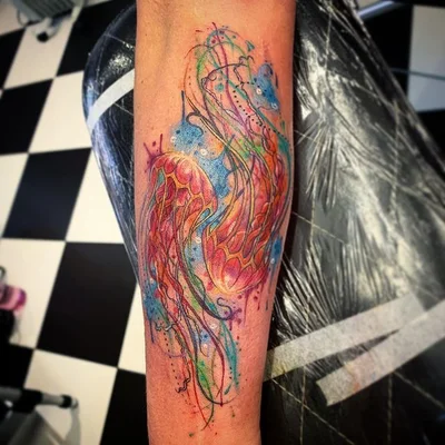 Hailey Slade tattoo 023