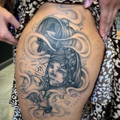 Hailey Slade tattoo 024