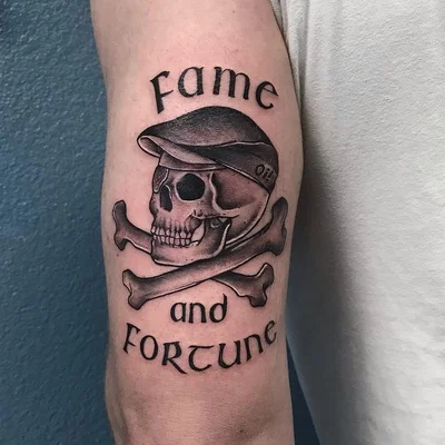 Helen Farber tattoo 021