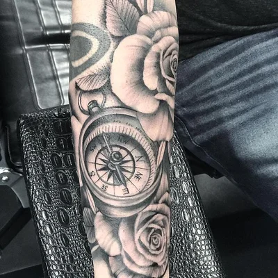 Helen Farber tattoo 050