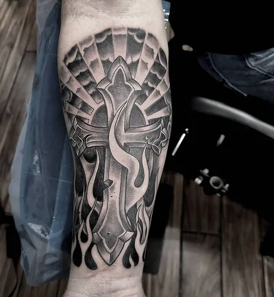 Hugh Fowler tattoo 022