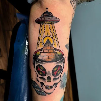 Hugh Fowler tattoo 034