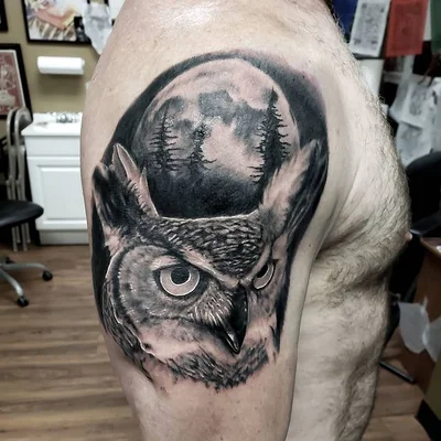 Hugh Fowler tattoo 039