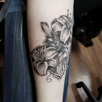 Hugh Fowler tattoo 048