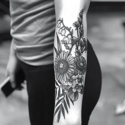 Jessica (Jes) tattoo 049