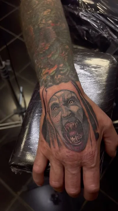 Jade Johnson tattoo 009