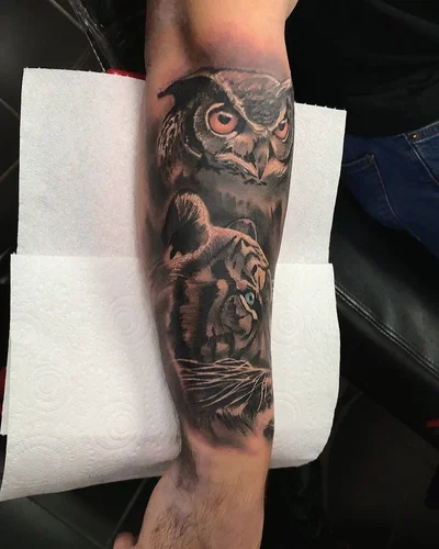 Jade Johnson tattoo 019