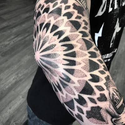 Jordan Hunt tattoo 039
