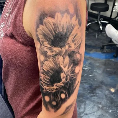 Jose Trevino tattoo 016