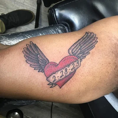 J Pettit tattoo 021
