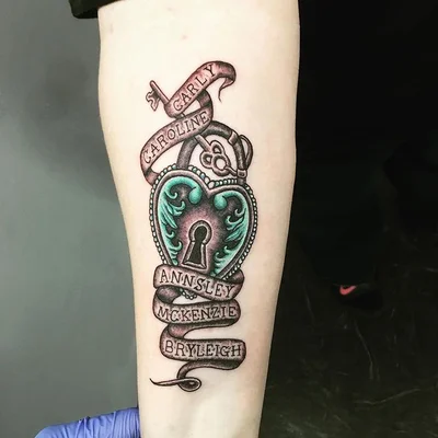 J Pettit tattoo 030