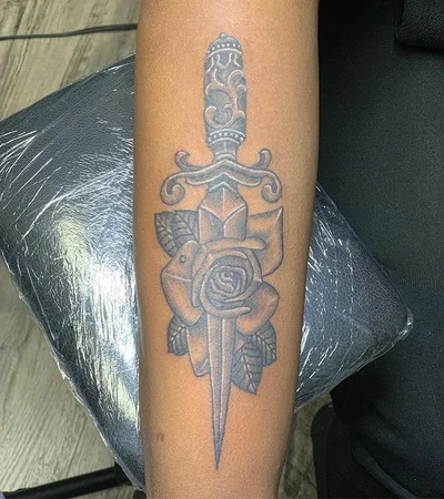 J Pettit tattoo 040