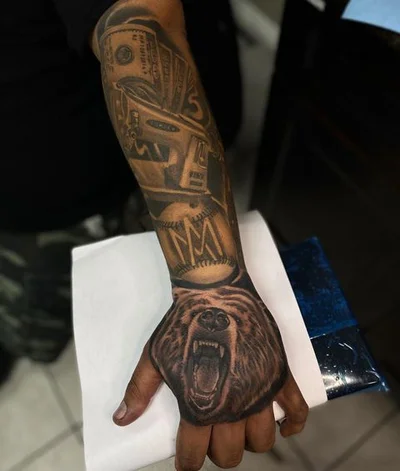Junior Avila tattoo 048