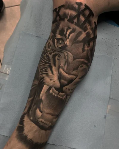 Junior Avila tattoo 049