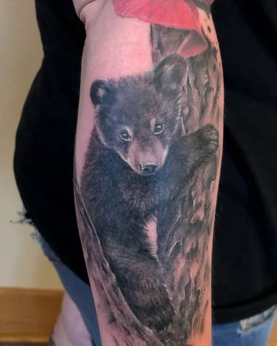 Justine Walters tattoo 010