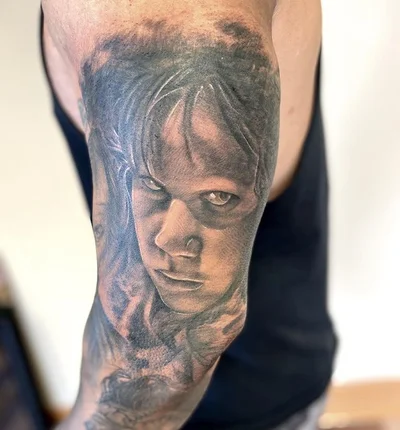 Justine Walters tattoo 020