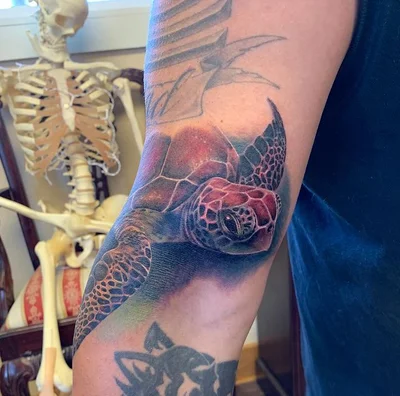 Justine Walters tattoo 037