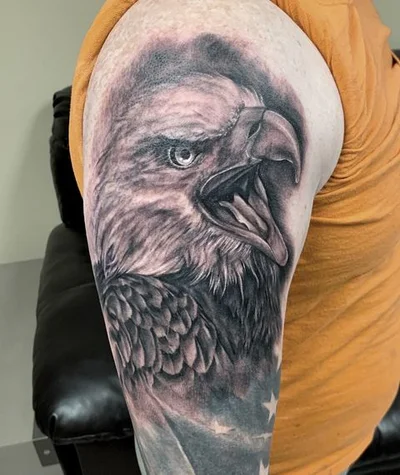 Justine Walters tattoo 041
