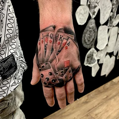 Katt Franich tattoo 010