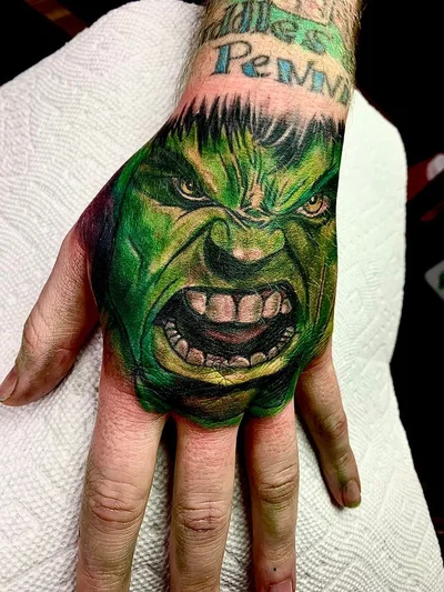 Katt Franich tattoo 038