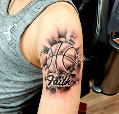 Katt Franich tattoo 041
