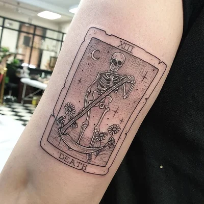Kayla Jayne tattoo 007
