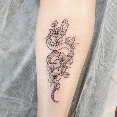 Kayla Jayne tattoo 020