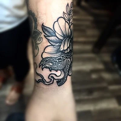 Magic tattoo 007