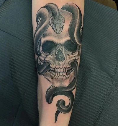 Marcus Hardy tattoo 030