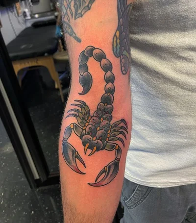 Marcus Hardy tattoo 037
