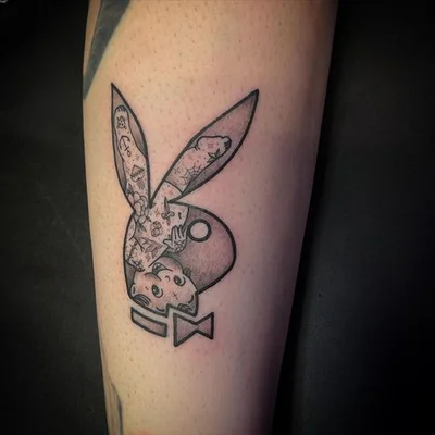 Marcus Hardy tattoo 038
