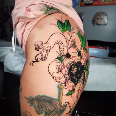 Matt Thomas tattoo 042