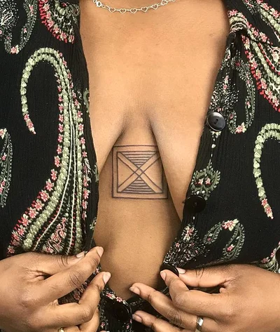 Nadia tattoo 010