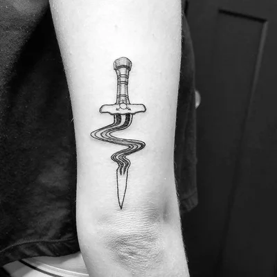 Nadia tattoo 032