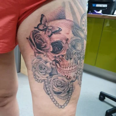 Nicola Hanley tattoo 030
