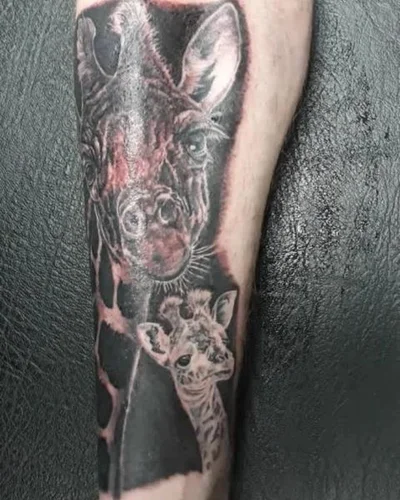 Nicola Hanley tattoo 037