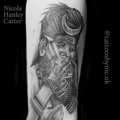 Nicola Hanley tattoo 041