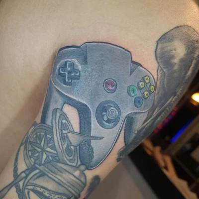 Nic Mann tattoo 010