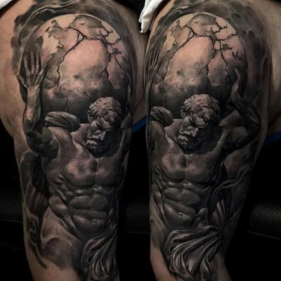 Kovács Róbert tattoo 019