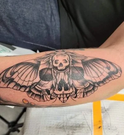 Mr King Royal Flush tattoo 021