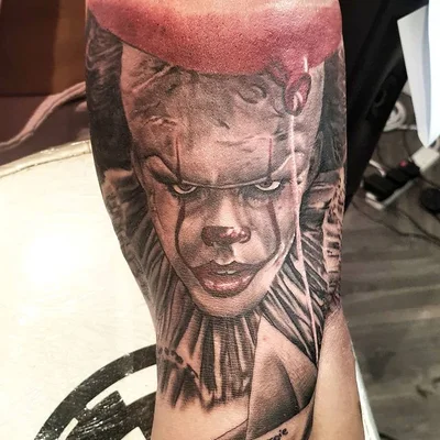Russell Bishop tattoo 001