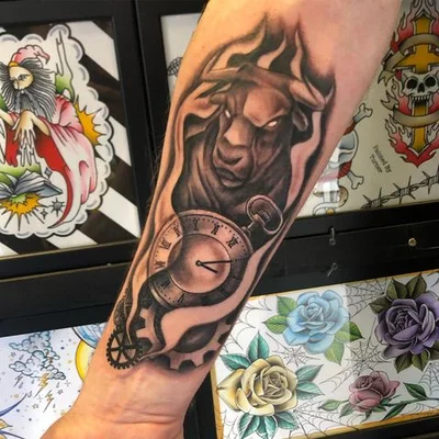 Sabra Carson tattoo 023