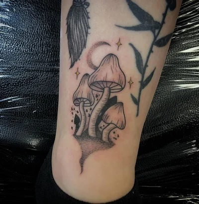 Sabra Carson tattoo 046